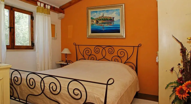 Enticing Holiday Home in Korčula Near Seabeach