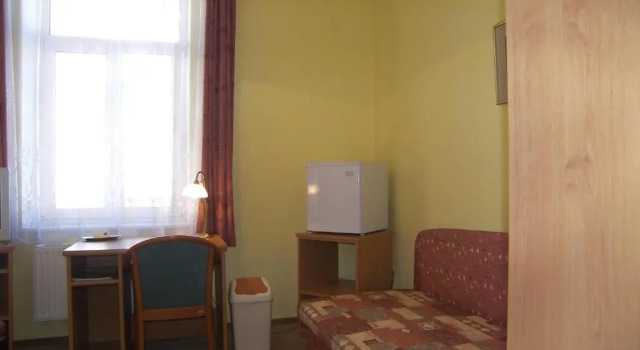 Homely Apartments Villa Christiana, Забронировать Апартаменты/квартира Отели Мареанске-Лазне с парковкой, рядом с Colonnade by the Singing Fountain, Парковка