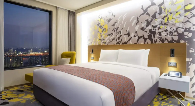 Двухместный люкс Deluxe Novotel Suites Ambassador Seoul Yongsan