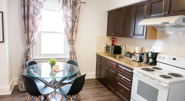 Семейные апартаменты Clifton Hill Stays