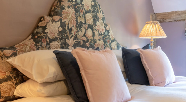 Retreat East, Забронировать Отель Бизнес-отели Англии, 4* 5*