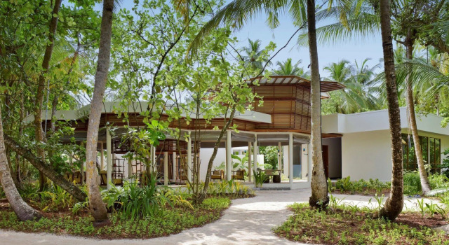 Отель Niva Dhigali Maldives