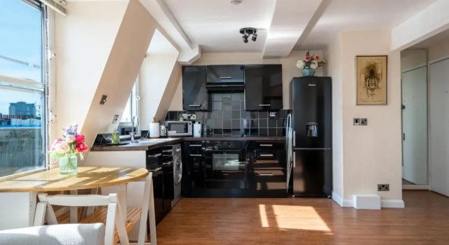 1BR South Kensington apt near Gloucester Road, Varaa Huoneisto Asunnot kohteessa Merseyside, Huoneisto
