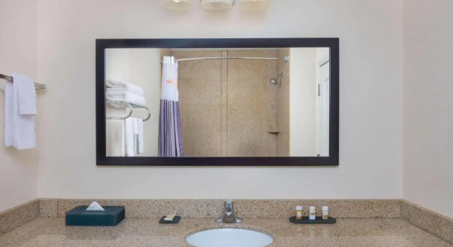 Четырёхместный номер Deluxe La Quinta by Wyndham Macon West
