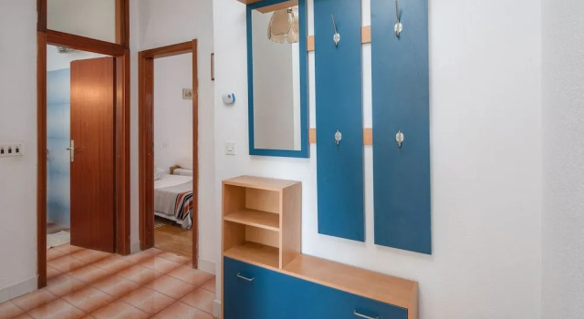 Apartments near beach Babic, Book Apartment Stobrec Split