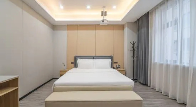 Люкс Business GreenTree Inn (Kashgar East City Kashgar University)