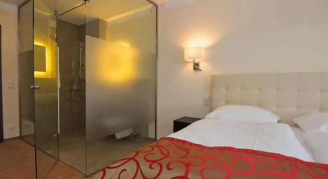 Двухместный номер Deluxe с балконом Hotel am Kurpark