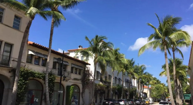 Buttercup 3bd 3ba Sleep 7 on Quiet Street, Rezerwuj Hotel Hotele w Palm Beach County z basenem, Basen