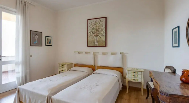 Villa Near Lake Garda With Bubble Bath, Prenota Villa Hotel a Veneto con parcheggio, Parcheggio