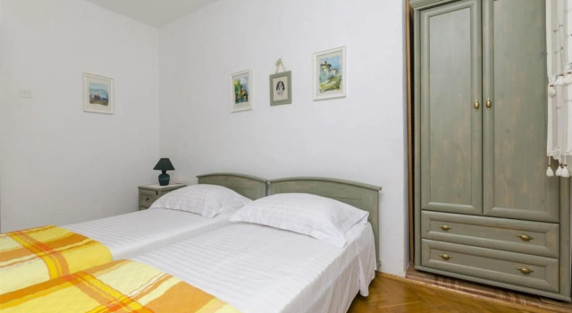 Jadranka - Comfortable and big Terrace - H