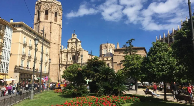 Homely Nest Valencia El Carme, Забронировать Отель Сьютат Белла 