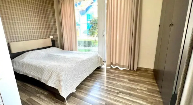 R. J. apartamentai Pervalkoje, Boek Hotel Priekule Klaipėda
