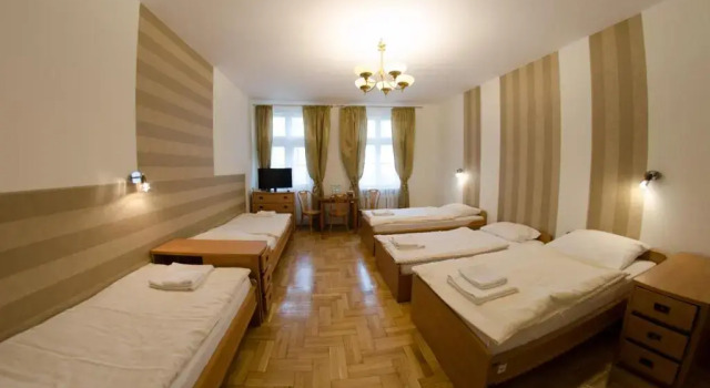 Семейный номер Standard Brama Old City Rooms