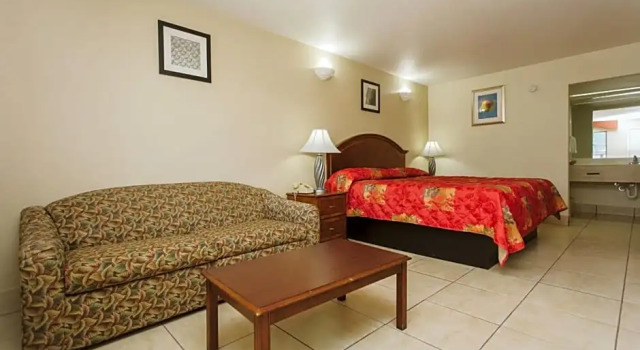 Двухместный номер Standard Space City Inn