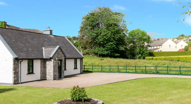 Коттедж 2 Bedroomed Cottage Steps From Kenmare Town