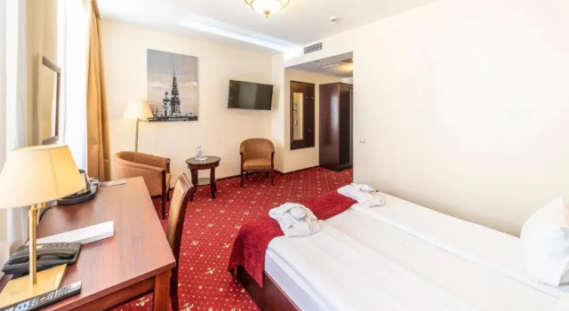 Двухместный номер Улучшенный с балконом Отель Rixwell Old Riga Palace