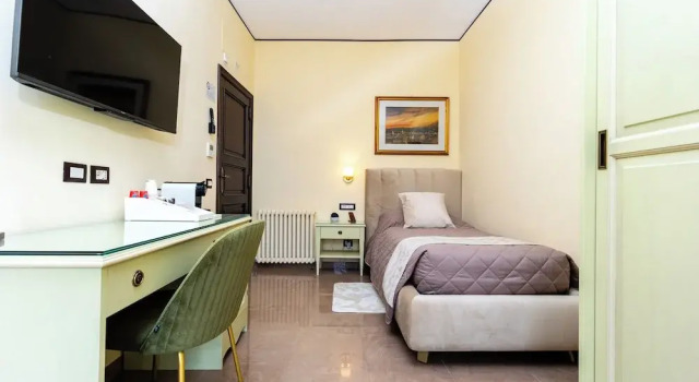 Номер Comfort Reggio Suite Luxury