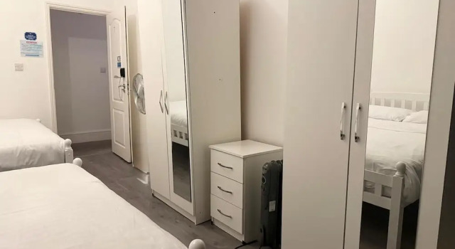 Номер Standard Rayans Lodge Stratford London by OYO