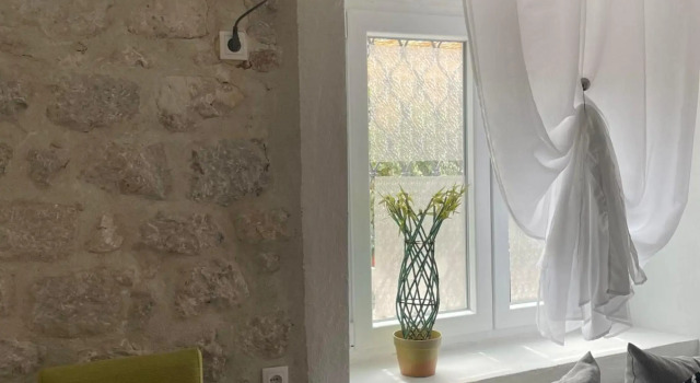 Cozy Little House Kotor, Забронировать Отель Доброта 