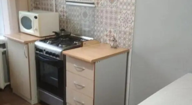 1-к. Карасай батыра 110, Забронировать Отель Отели и гостиницы Алматы, рядом с Выставочно-спортивный центр имени Б. Шолака, Отель