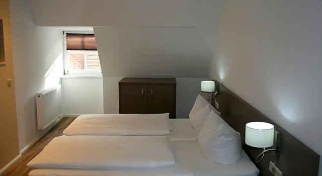 Hotel Am Obermarkt, Забронировать Отель Отели в центре Фрайберг, в центре, Парковка