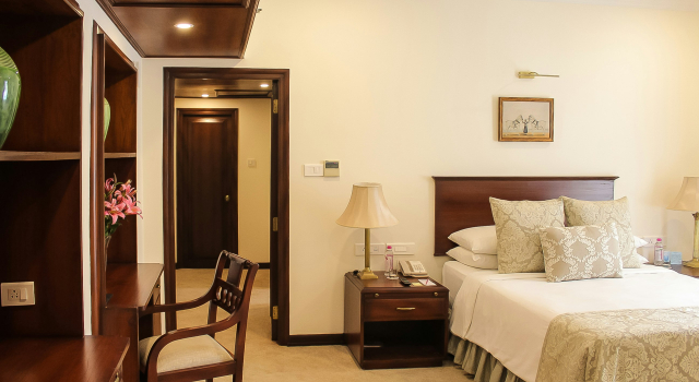 Ambassador, New Delhi - IHCL SeleQtions, Prenota Hotel Sundar Nagar 