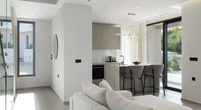 Kymothoe Elite Villas