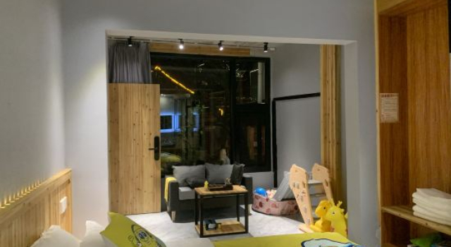Люкс Deluxe Nanjing · Water Garden 1949 Homestay (Yunshuiyao Scenic Area Branch)