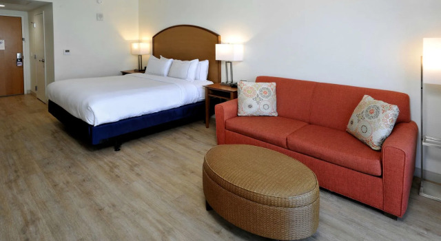 Hotel Dello Fort Lauderdale Airport, Tapestry Collection by Hilton