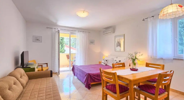 Студия с балконом Franulovic Apartments