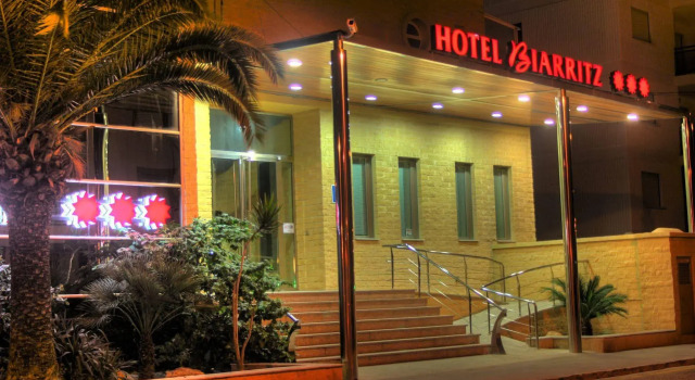 Hotel Biarritz, Забронировать Отель Гандия Коста-де-Валенсия