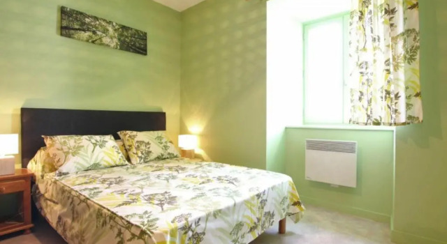 Maison indépendante avec terrasse et jardin clos à Yssingeaux, proche loisirs et commerces - FR-1-582-144, Забронировать Отель Иссенжо Haute Loire