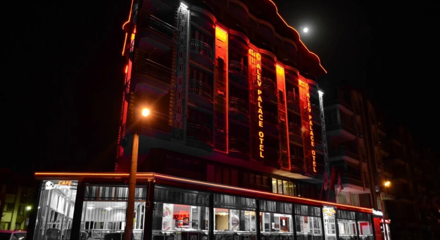 Alev Palace Otel, Prenota Hotel Kumlu Turchia