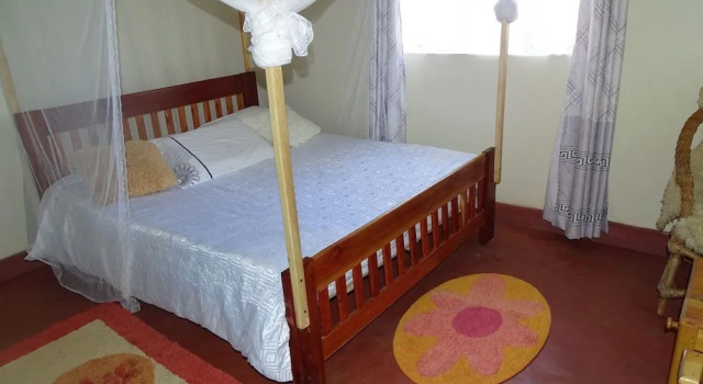 Africana Yard, Rezerwuj Hotel Kitale Trans-Nzoia
