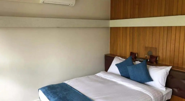 Двухместный номер Standard Aston Suites - Sale