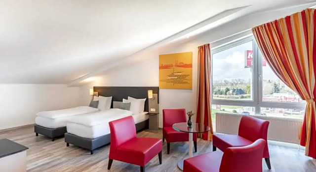 Трёхместный номер Comfort Garner Hotel Stuhr - Bremen A1 by IHG