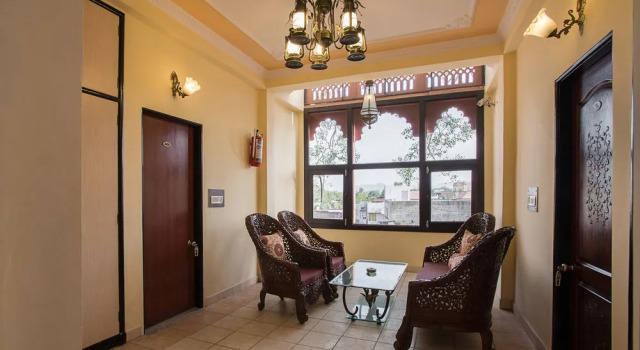 Hotel RG Palace Jaipur, Забронировать Отель Отели штата Раджастхана 3 звезды, 3*