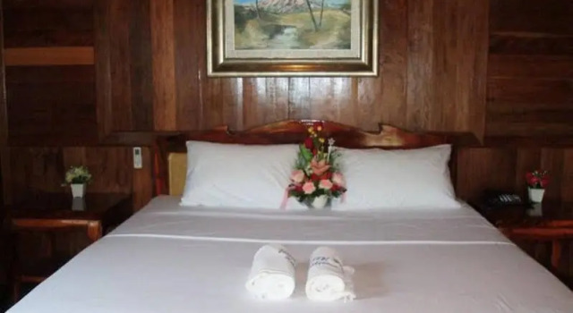 Zaleena Resort, Varaa Lomakeskus Hotellit North-Eastern Thailand pysäköinnillä, Pysäköinti