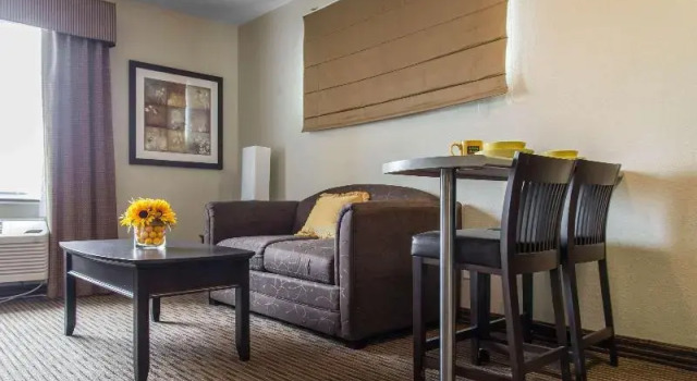 Номер Standard MainStay Suites Winnipeg