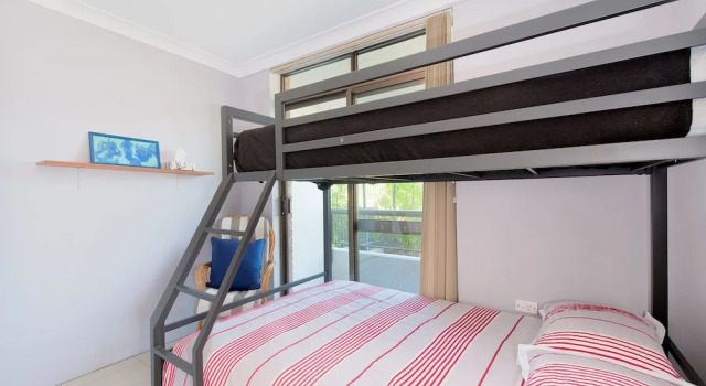 Commodore, Unit 1/9 Donald Street
