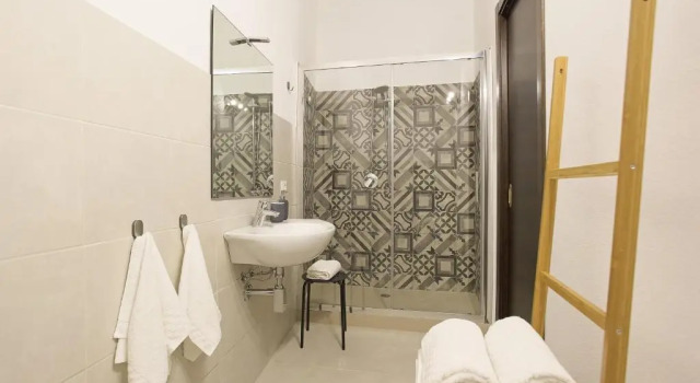 Superior Zimmer Cortile Baronello