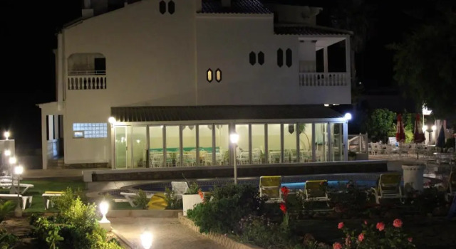 Sunshine, Boek Hotel Hotels in Albufeira met parkeren, Parkeren
