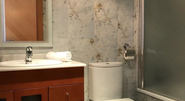T&H Les Ones Family Apartments, Забронировать Апартаменты/квартира Отели Tarragonès с парковкой, Парковка