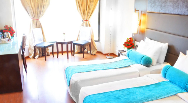 Номер Superior Ashraya International Hotel