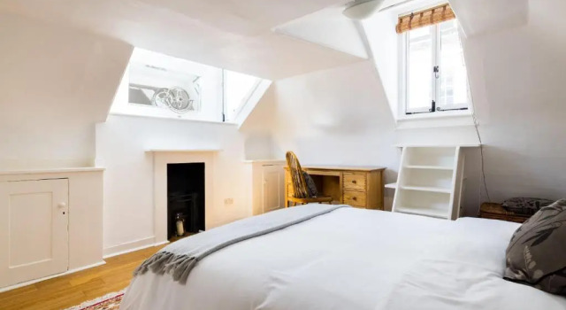 Апартаменты Spacious, Light-Filled 2 Bedroom Apartment