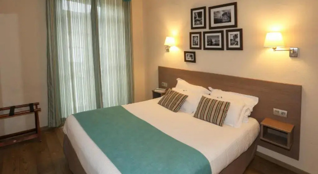 Двухместный номер Standard с балконом Hôtel Duc De Padoue