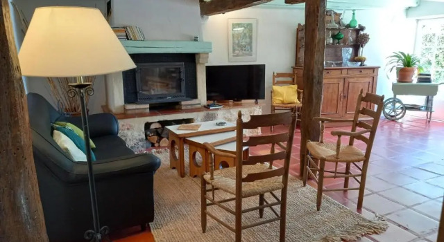 Коттедж Gîte des Champs Lalaurie