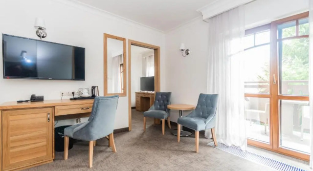 Полулюкс Deluxe Hotel Kahlberg