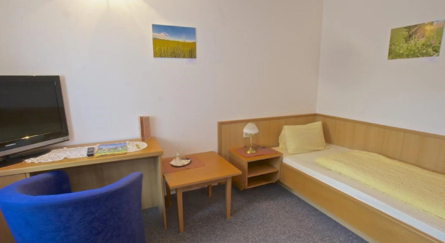 Gasthof-Hotel zur Linde, Réserver Hôtel Yspertal Waldviertel