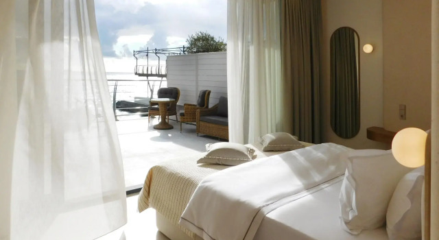 Sky Hotel (Скай)
